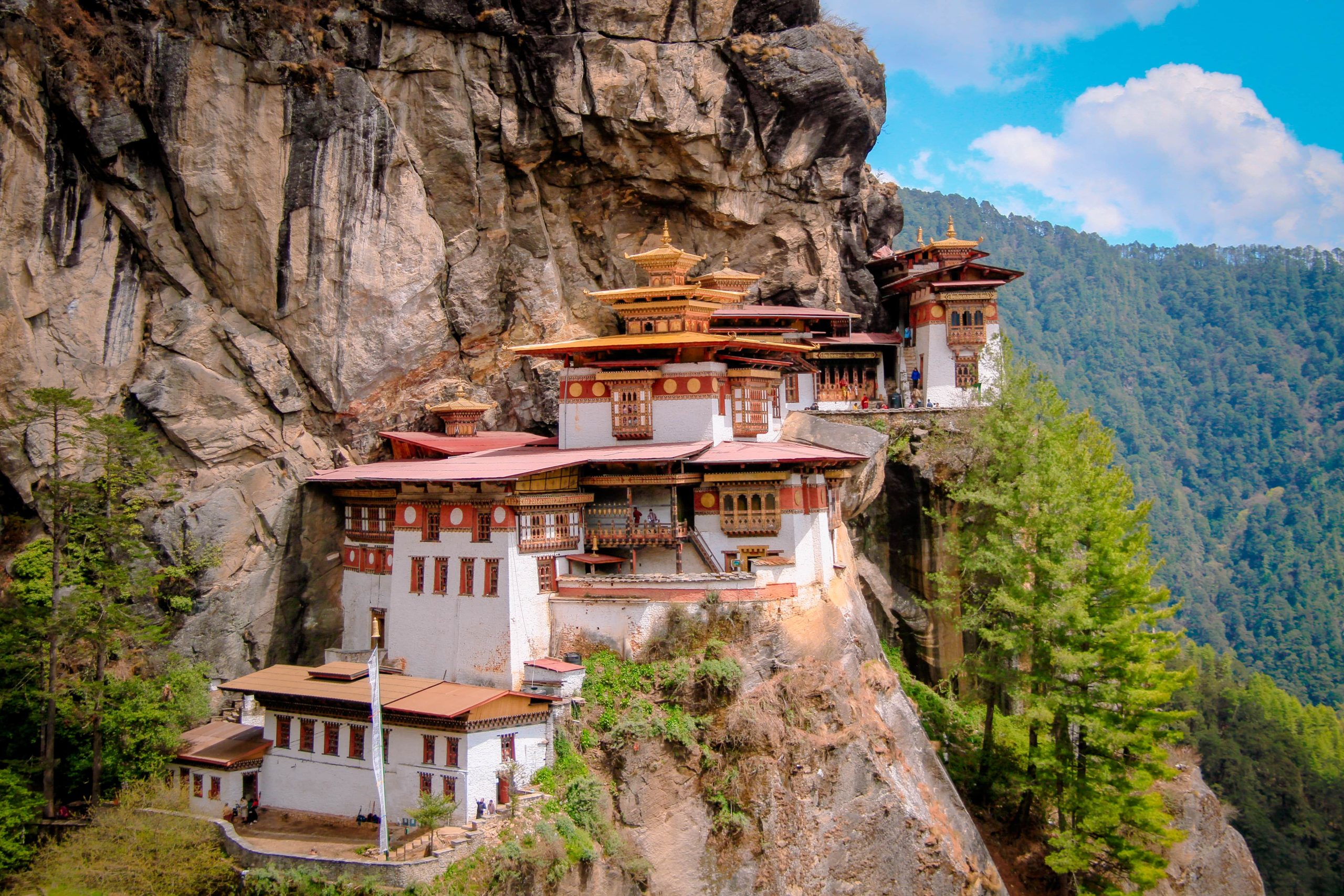 Discover the Magic of Bhutan: A 7-Day Journey