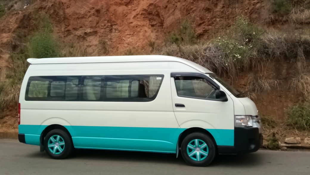 Mini Bus (8-Seater)